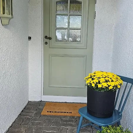 The Yellow Mailbox Lägenhet Skien
